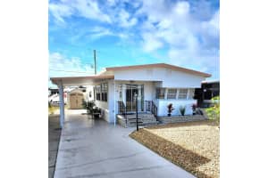 1912 Iowa Ave, BRADENTON