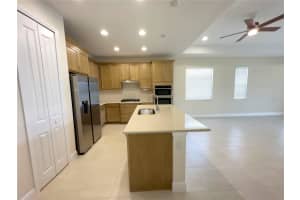 117 VAN GOGH COVE, BRADENTON, FL 34212 - MLS#MFRA4675857