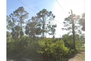 1520 22ND AVE, NAPLES, FL 34120 - MLS#MFRA4675858