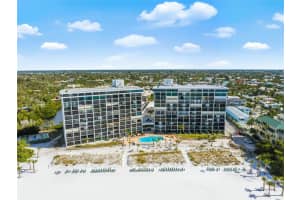 19 WHISPERING SANDS DRIVE, SARASOTA, FL 34242 - MLS#MFRA4675891