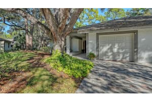 4716 OAK FOREST DRIVE, SARASOTA, FL 34231 - MLS#MFRA4675893