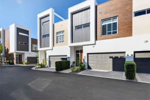 234 COSMOPOLITAN COURT, SARASOTA, FL 34236 - MLS#MFRA4675896