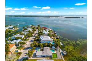 511 BAYVIEW DRIVE, HOLMES BEACH, FL 34217 - MLS#MFRA4675904