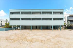 102 68TH STREET, HOLMES BEACH, FL 34217 - MLS#MFRA4675905