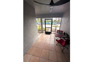 2775 25TH STREET, SARASOTA, FL 34234 - MLS#MFRA4675918