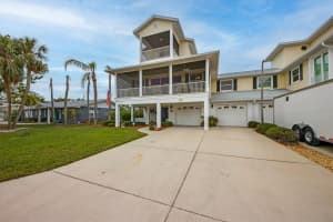 220 82ND STREET, HOLMES BEACH, FL 34217 - MLS#MFRA4675931