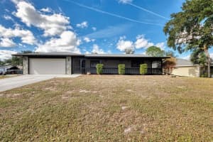 4136 WAKE AVENUE, SARASOTA, FL 34241 - MLS#MFRA4675949
