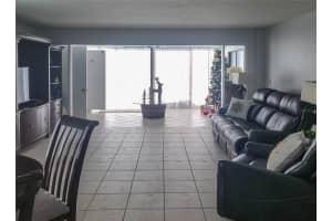 5052 MARSH FIELD ROAD, SARASOTA, FL 34235 - MLS#MFRA4675985