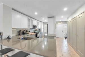 1650 1ST AVENUE, BRADENTON, FL 34205 - MLS#MFRA4675987