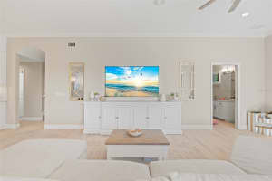 6470 INDIGO BUNTING PLACE, LAKEWOOD RANCH, FL 34202 - MLS#MFRA4676023