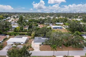 2426 River Ridge Dr, SARASOTA