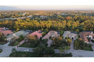 8335 GROSVENOR COURT, BRADENTON, FL 34201 - MLS#MFRA4676036