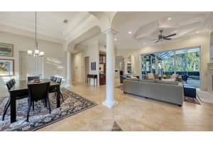 8335 GROSVENOR COURT, BRADENTON, FL 34201 - MLS#MFRA4676036