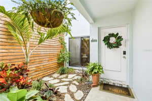 6147 43RD STREET, BRADENTON, FL 34210 - MLS#MFRA4676044