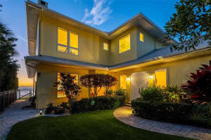 7152 POINT OF ROCKS CIRCLE, SARASOTA, FL 34242 - MLS#MFRA4676052