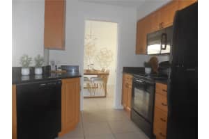 6725 FRIENDSHIP DRIVE, SARASOTA, FL 34241 - MLS#MFRA4676054