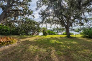 5155 RIVERWOOD AVENUE, SARASOTA, FL 34231 - MLS#MFRA4676129