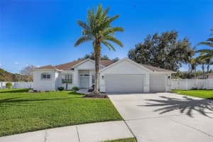 2808 Duncan Tree Cir, VALRICO