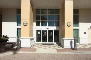 800 TAMIAMI TRAIL, SARASOTA, FL 34236 - MLS#MFRA4676227