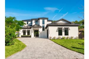 2303 LOMA LINDA STREET, SARASOTA, FL 34239 - MLS#MFRA4676235