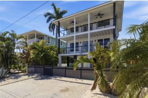 2502 AVENUE B, BRADENTON BEACH, FL 34217 - MLS#MFRA4676246