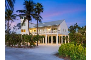 9265 BLIND PASS ROAD, SARASOTA, FL 34242 - MLS#MFRA4676249