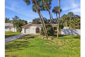 330 FALKLAND ROAD, VENICE, FL 34293 Sold 02/12/26