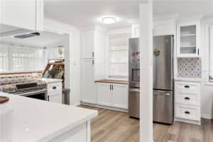 4105 ROCKEFELLER AVENUE, SARASOTA, FL 34231 - MLS#MFRA4676273