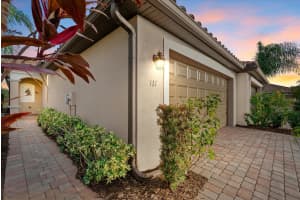 111 BABBLING BROOK RUN, BRADENTON, FL 34212 - MLS#MFRA4676289