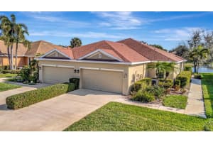3811 Bridlecrest Ln, BRADENTON