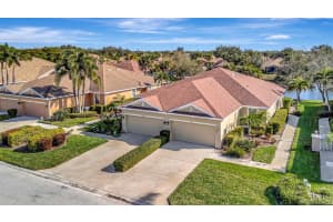 3811 BRIDLECREST LANE, BRADENTON, FL 34209 - MLS#MFRA4676299