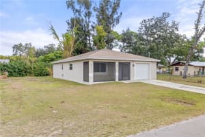 1925 34TH AVENUE, BRADENTON, FL 34208 - MLS#MFRA4676317