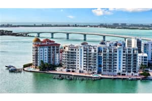 464 Golden Gate Pt #304, SARASOTA