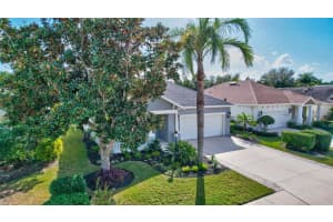 11842 FOREST PARK CIRCLE, BRADENTON, FL 34211 - MLS#MFRA4676361