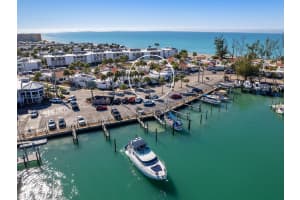 1585 TARPON CENTER DRIVE, VENICE, FL 34285 - MLS#MFRA4676379