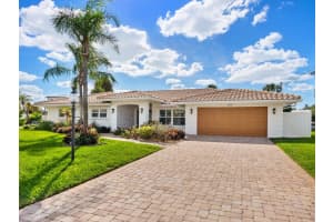 5348 SHADOW LAWN DRIVE, SARASOTA, FL 34242 - MLS#MFRA4676391