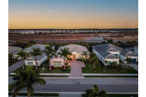 8280 REDONDA LOOP, LAKEWOOD RANCH, FL 34202 - MLS#MFRA4676403