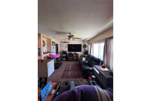 640 LIME AVENUE, SARASOTA, FL 34237 - MLS#MFRA4676495