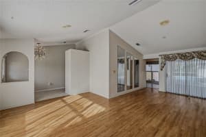 3732 SURREY LANE, SARASOTA, FL 34235 - MLS#MFRA4676503