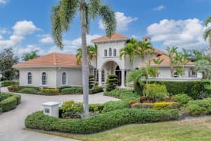 7007 PORTMARNOCK PLACE, LAKEWOOD RANCH, FL 34202 - MLS#MFRA4676524