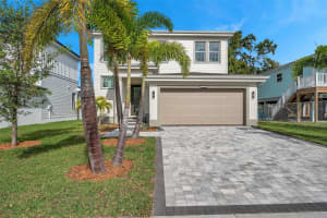 2369 BAHIA VISTA STREET, SARASOTA, FL 34239 - MLS#MFRA4676532