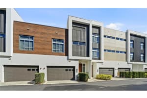 209 COSMOPOLITAN COURT, SARASOTA, FL 34236 - MLS#MFRA4676613