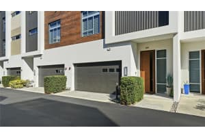 209 COSMOPOLITAN COURT, SARASOTA, FL 34236 - MLS#MFRA4676613