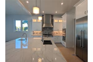 533 VENICE LANE, SARASOTA, FL 34242 - MLS#MFRA4676632