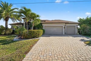 2127 17TH PLACE, CAPE CORAL, FL 33990 - MLS#MFRA4676648