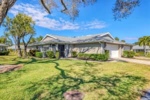 3930 CENTER GATE CIRCLE, SARASOTA, FL 34233 - MLS#MFRA4676663