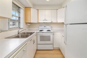 203 47TH AVENUE DRIVE, BRADENTON, FL 34207 - MLS#MFRA4676676