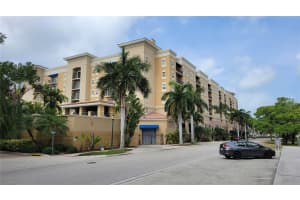 1064 TAMIAMI TRAIL, SARASOTA, FL 34236 - MLS#MFRA4676679