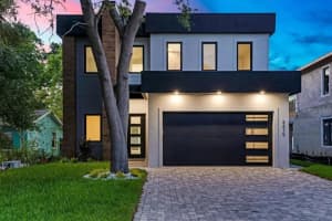 2475 Bay St, SARASOTA 2475 Bay St, SARASOTA