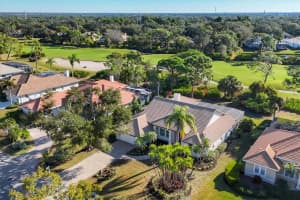 8033 FAIRHAVEN GLEN, UNIVERSITY PARK, FL 34201 - MLS#MFRA4676768